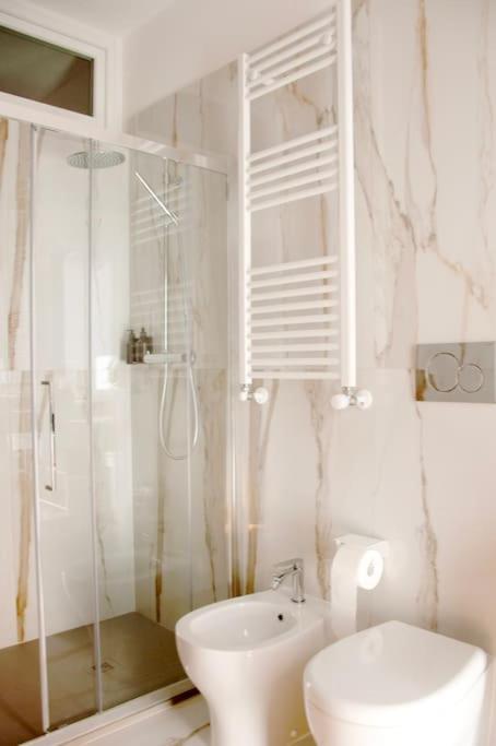 Lml Housing The Place To Be In Рим Екстериор снимка