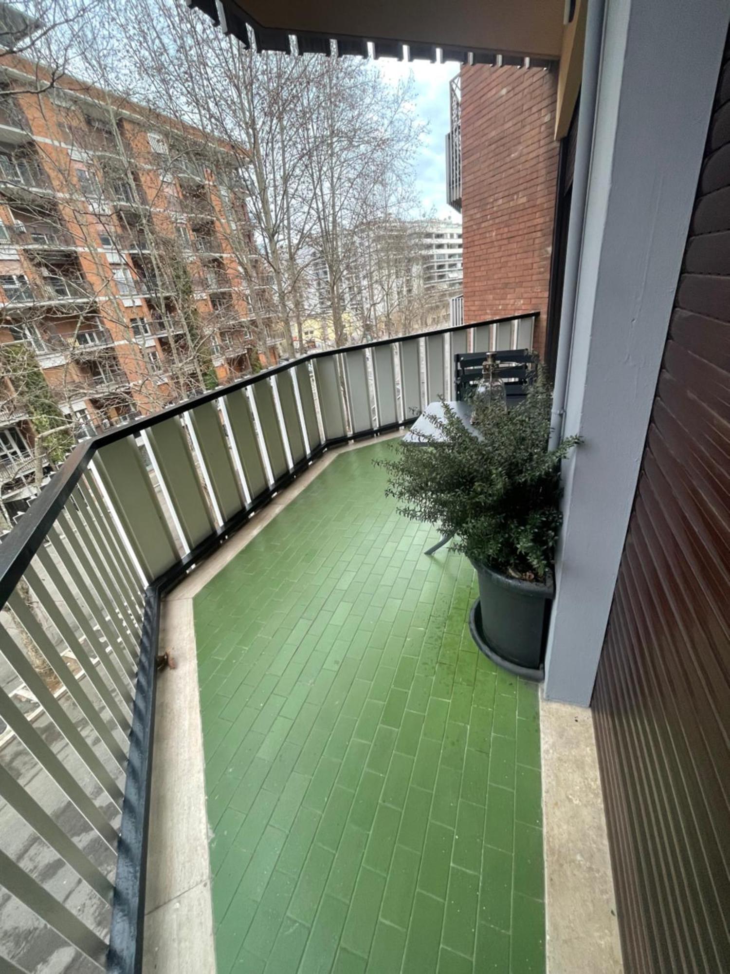 Lml Housing The Place To Be In Рим Екстериор снимка